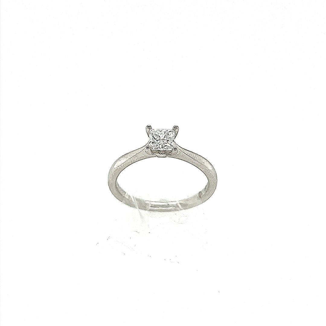 PRINCESS CUT 14KT  BLOSSOM 0.50CT