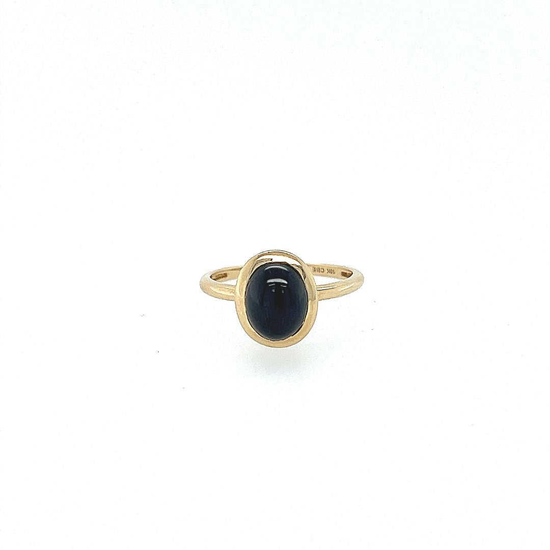 BAGUE ONYX NOIRE, OR JAUNE 10KT